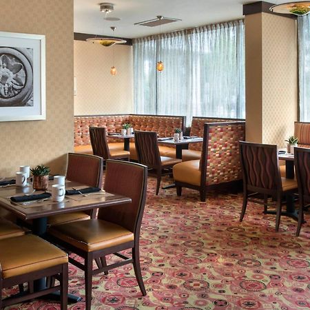 Marriott Saddle Brook Hotel Eksteriør billede