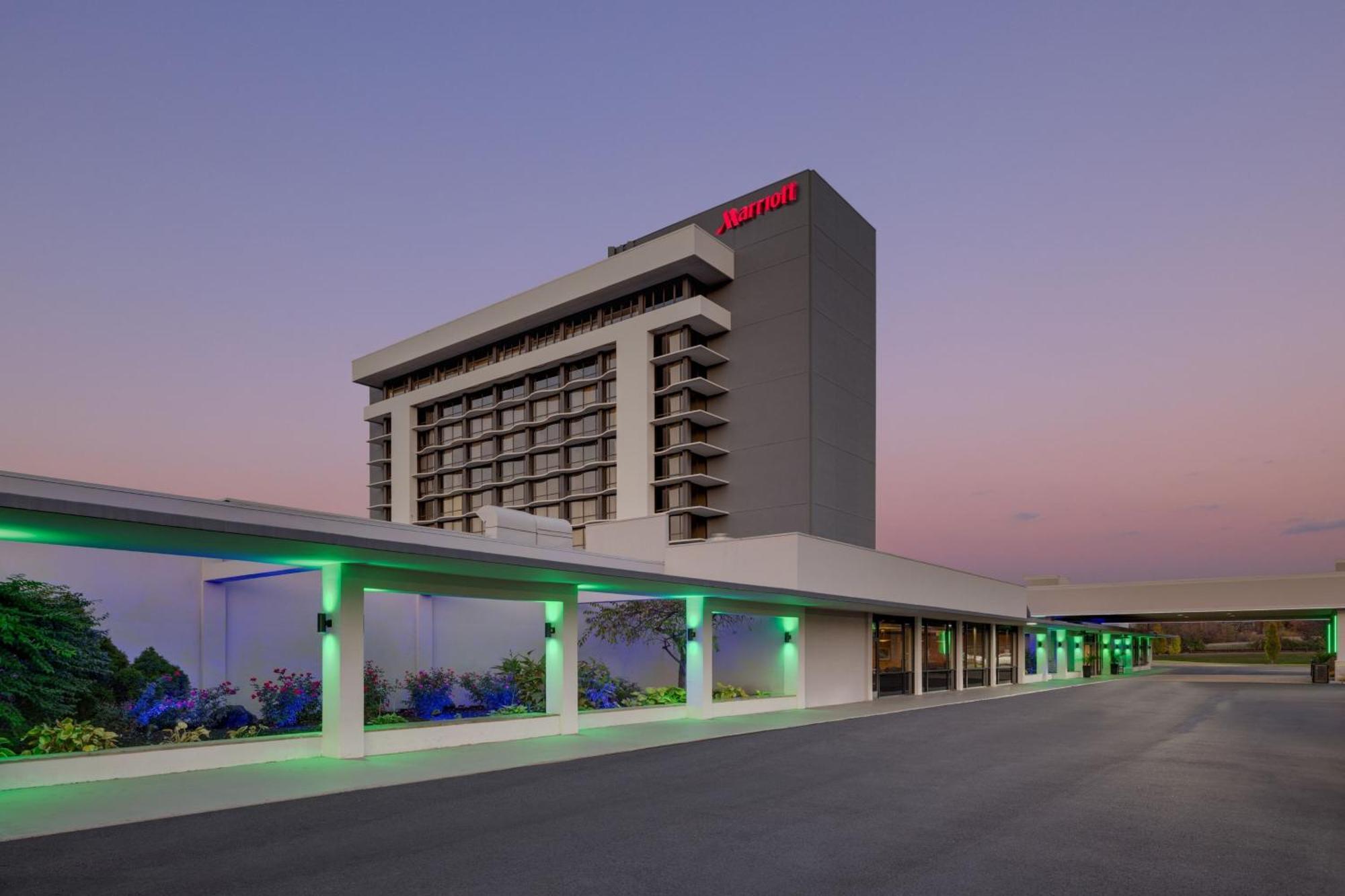 Marriott Saddle Brook Hotel Eksteriør billede