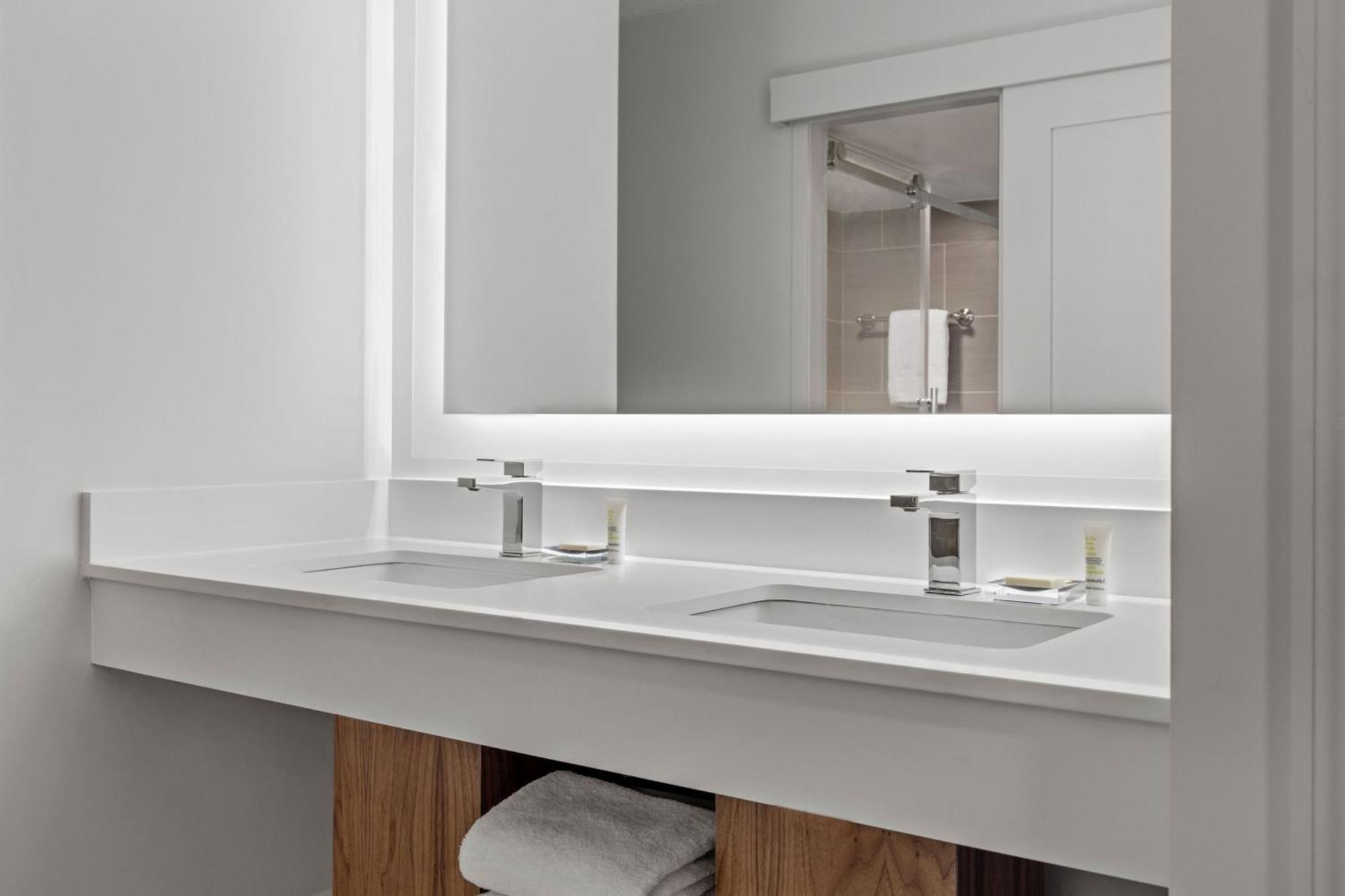 Marriott Saddle Brook Hotel Eksteriør billede